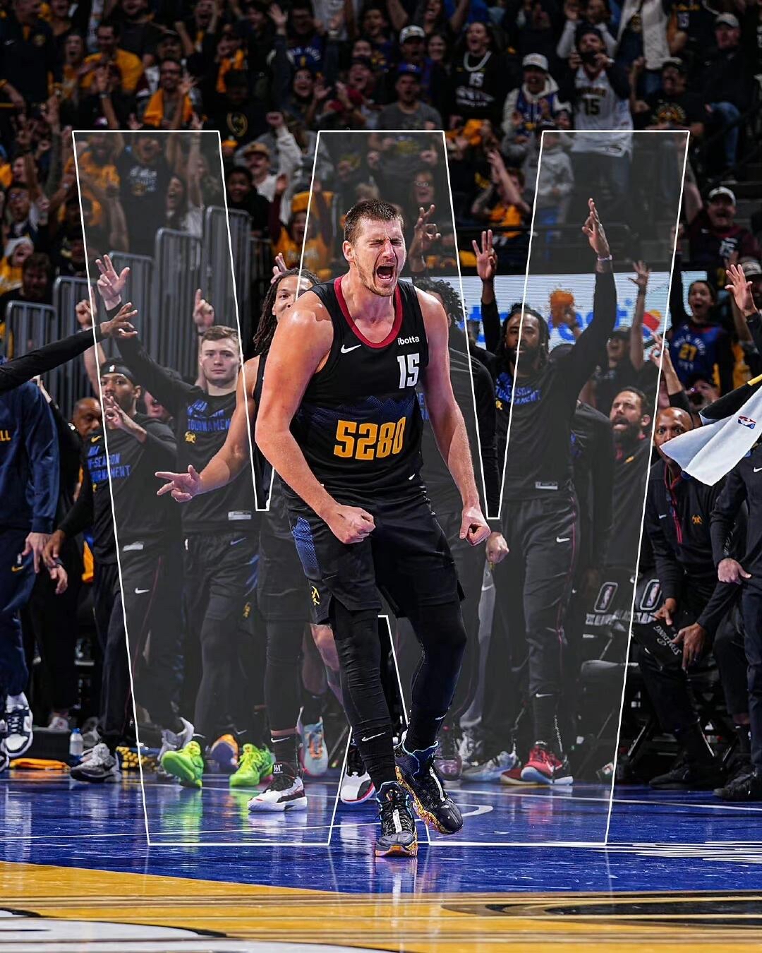 76人力克雷霆,约翰逊决胜时刻砍下三分 76人力克雷霆,约翰逊决胜时刻砍下三分