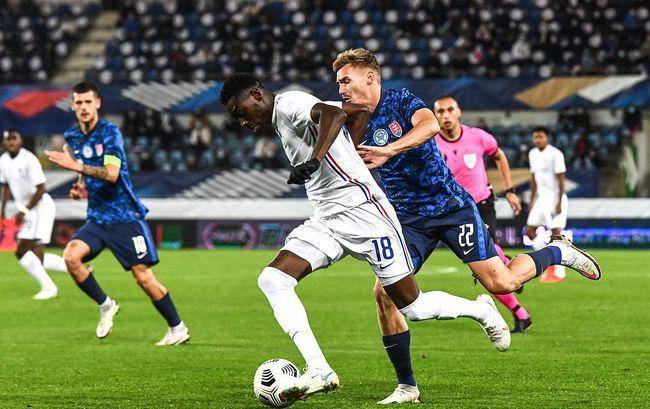 瑞典队奋起直追,不畏强敌晋级淘汰赛 瑞典队奋起直追,不畏强敌晋级淘汰赛