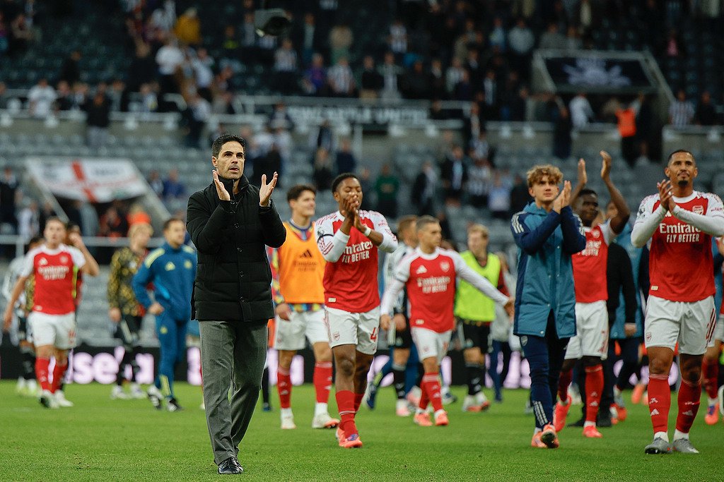 紧张备战,球队精心策划期待胜利 紧张备战,球队精心策划期待胜利