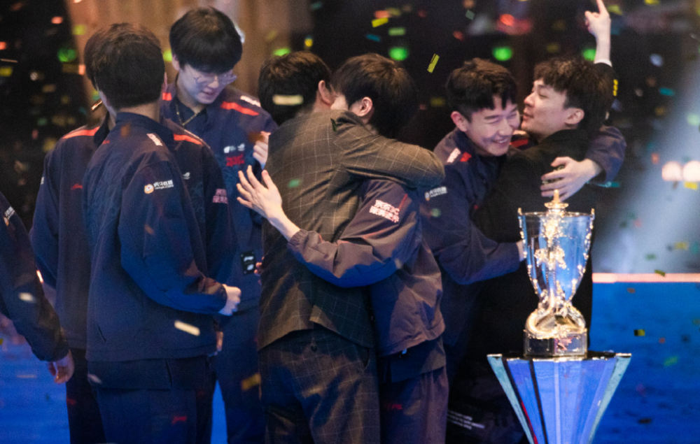 MAD力克T1，Hylissang统治全场