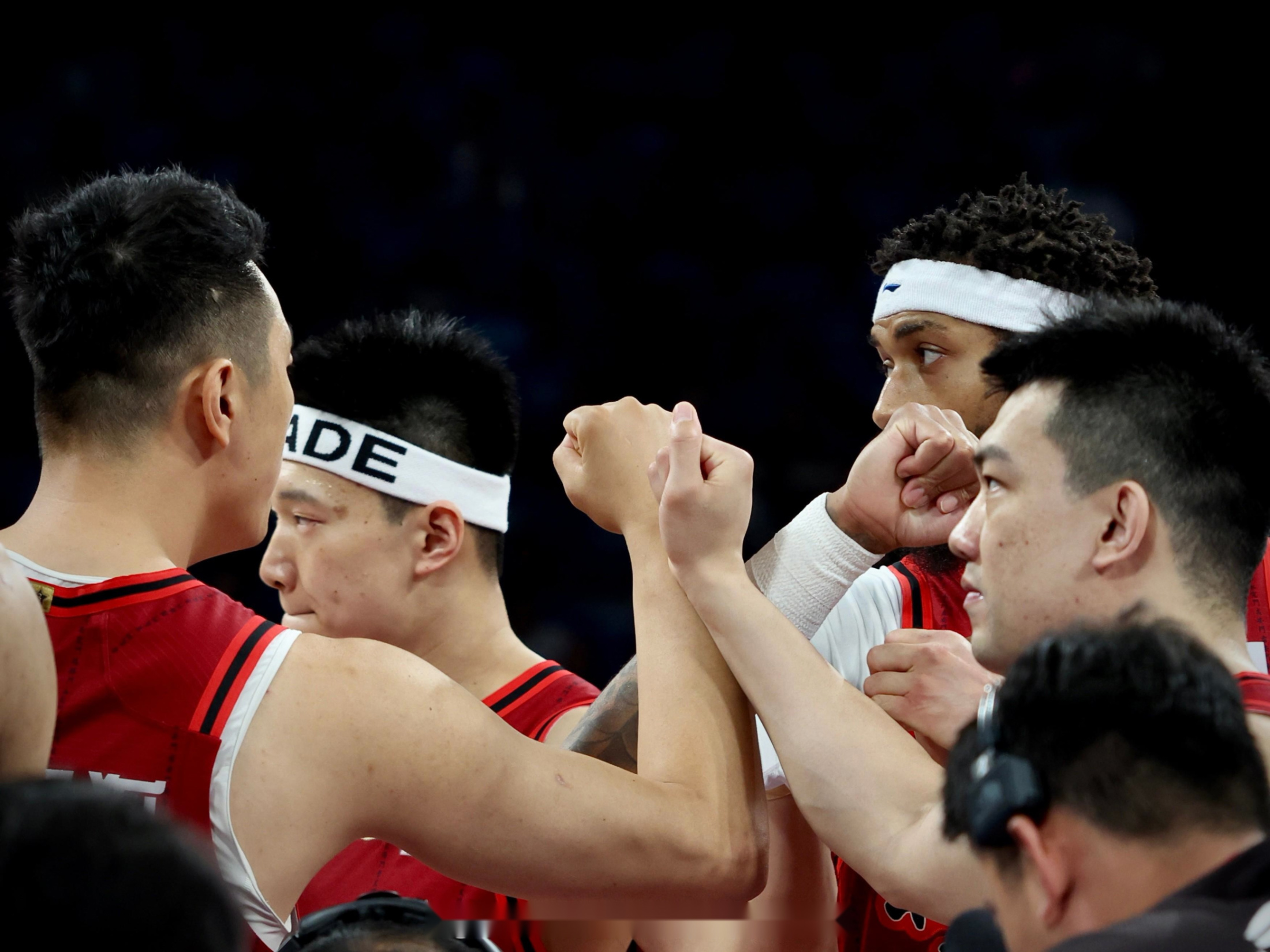 关键时刻,球队士气高涨迎接挑战的简单介绍 关键时刻,球队士气高涨迎接挑战的简单介绍